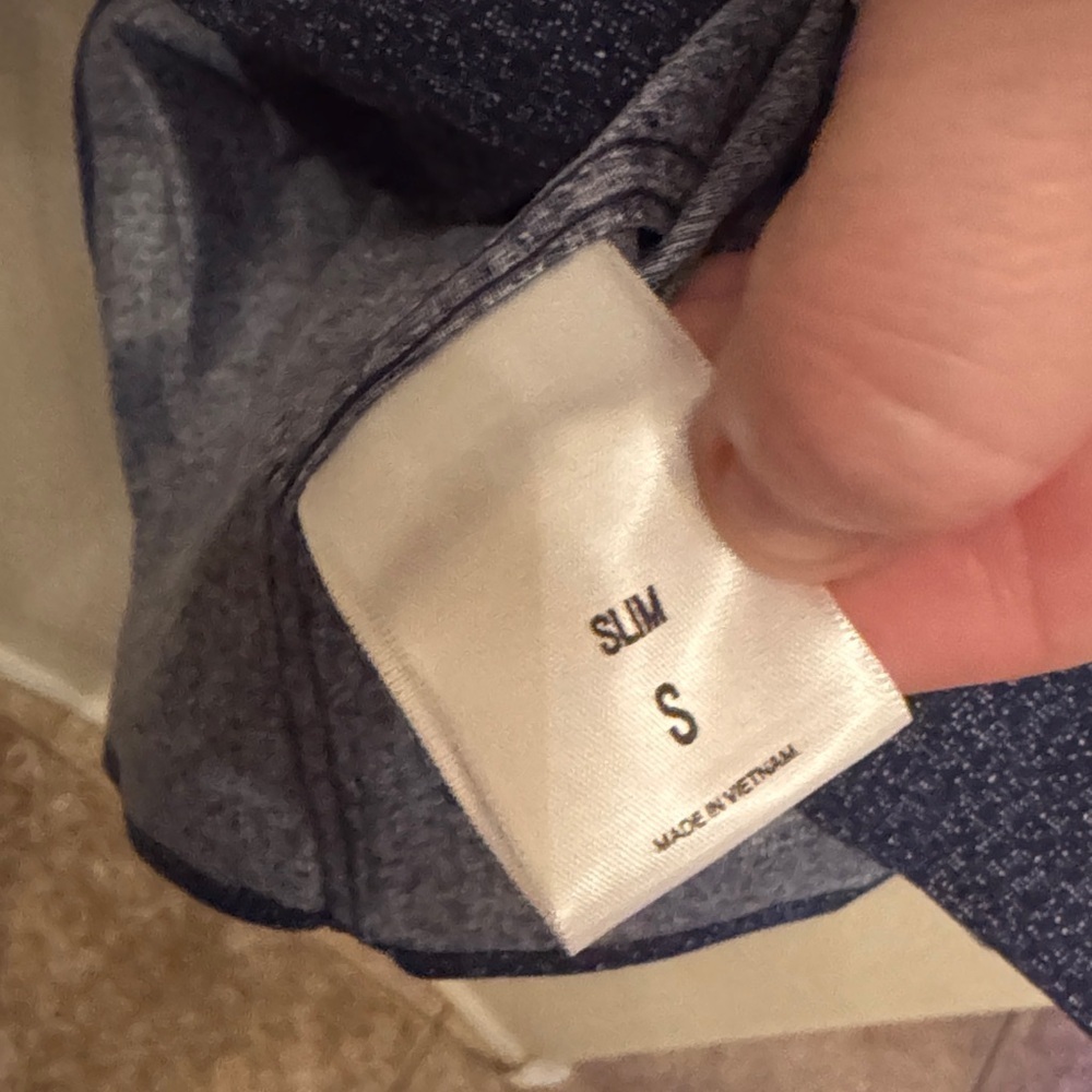 Express Navy Textured Button-Up Shirt / R38 - Picture 4 of 5
